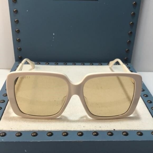 New Authentic Gucci GG0567SAN 006 Cream Sunglasses with Yellow Lenses - Picture 8 of 13